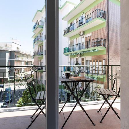 B&B Sapore Di Mare Gaète Extérieur photo