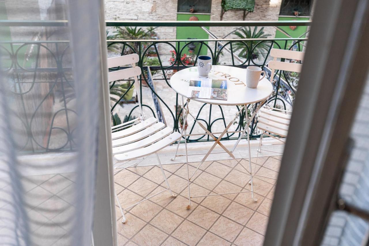 B&B Sapore Di Mare Gaète Extérieur photo
